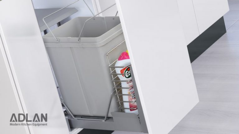 سطل زباله تک مخزنه ریلی کوچک (۱۲ لیتری) – شاکو مدل A810